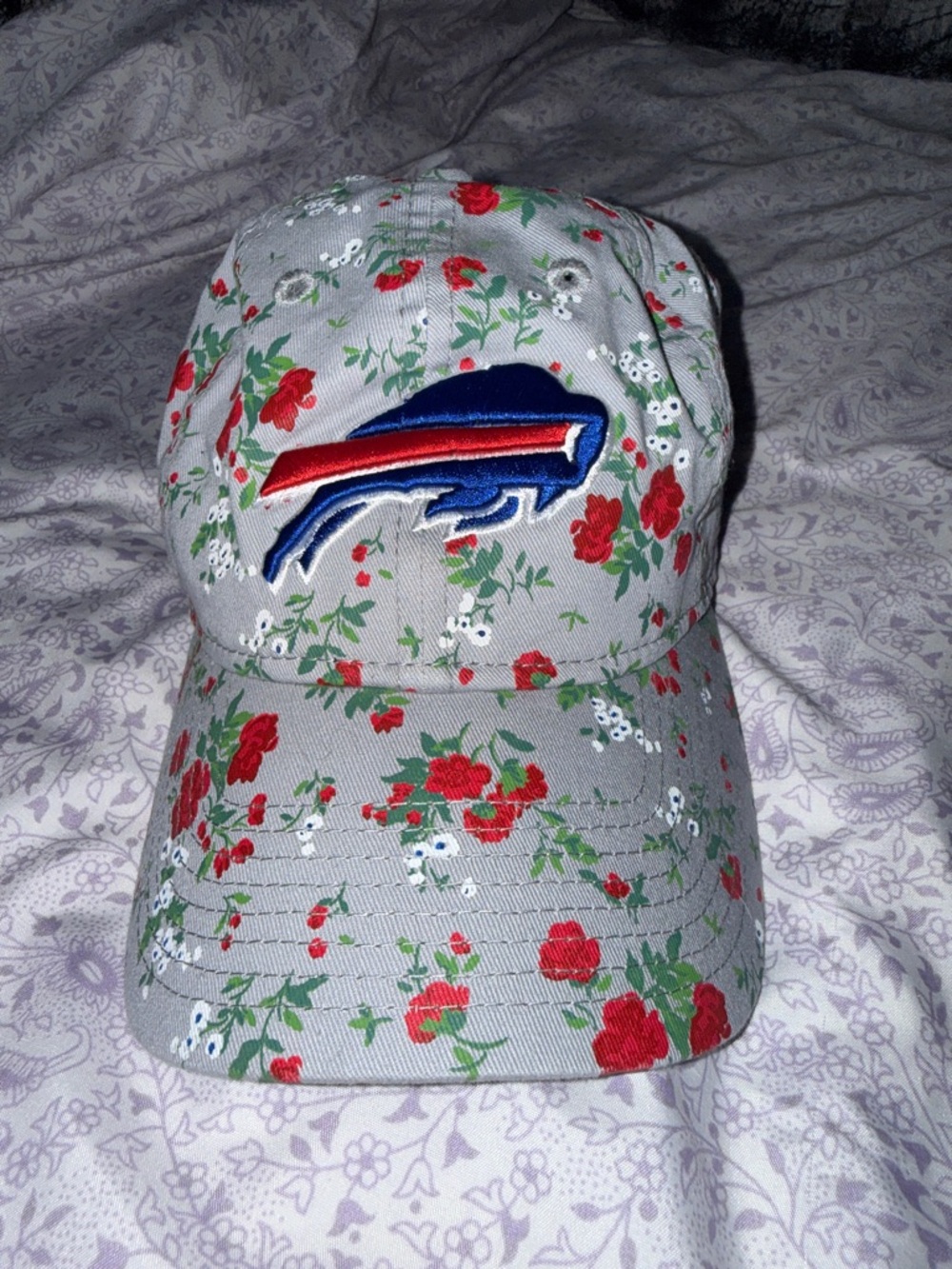 New Era Buffalo Bills Floral Baseball Cap - Gray with Red Accents